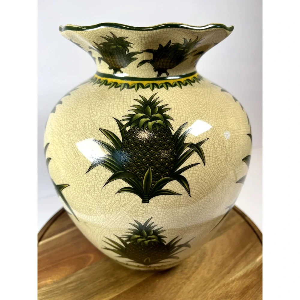 Pineapple Motiff 11x8